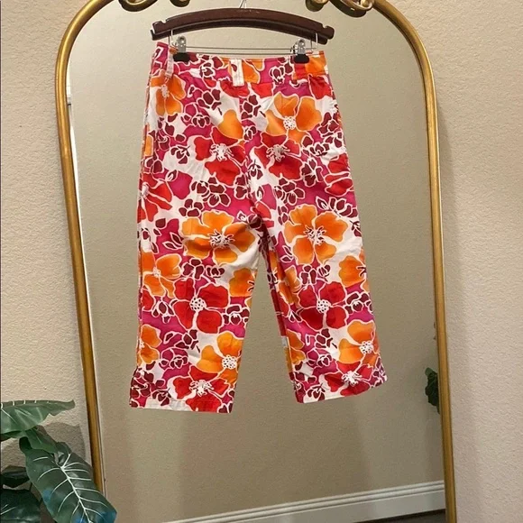 New York & Conpany Vibrant Floral Cropped Pants Size 12 - Picture 5 of 6